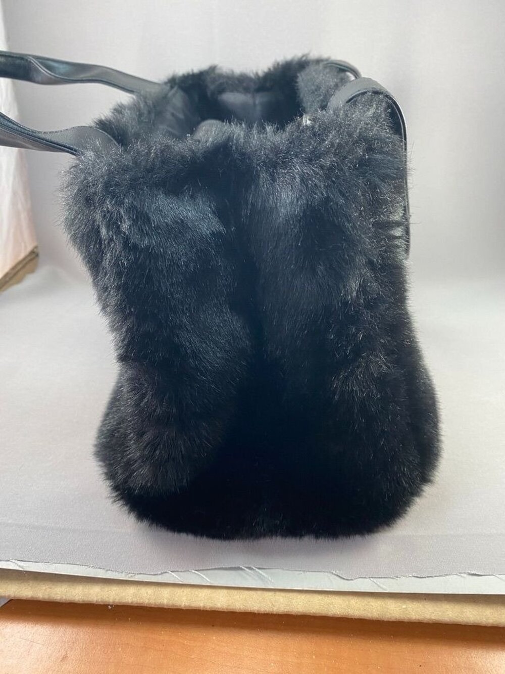 Indeed Black Faux Fur Satchel Handbag Structured Top Handle Winter Purse - Picture 4 of 6